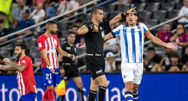 Casi todo vale en pretemporada… ¡pero vaya Panenka, Memphis!
