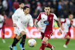 El Celta rescinde el contrato de Santi Mina, condenado a cuatro años de cárcel por abuso sexual