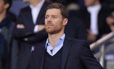 Xabi Alonso da un portazo a los rumores sobre su futuro y renueva con el Leverkusen hasta 2026