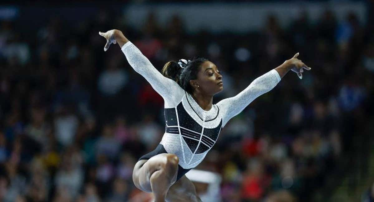 Simon Biles, en un momento de su ejercicio en el US Classic.