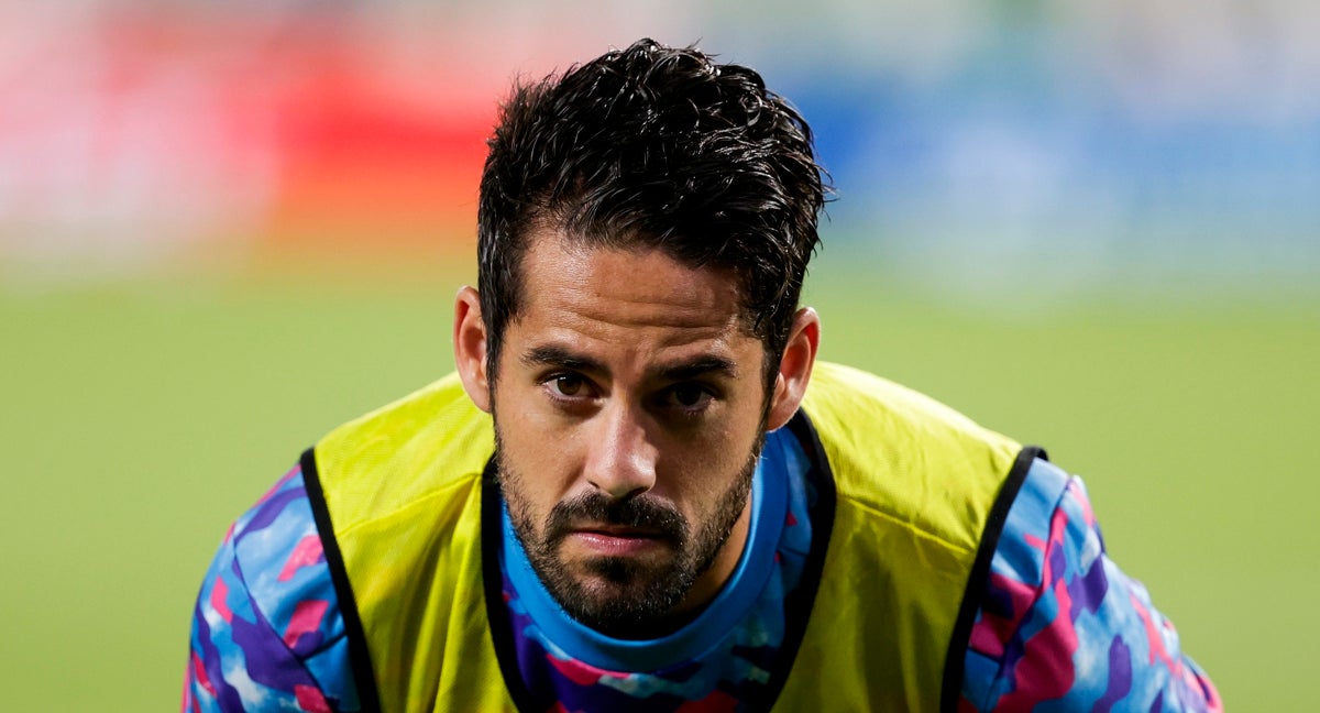 Isco entrenando.