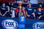 El show time de EE. UU. hace olvidar la baja de Doncic en el Carpena