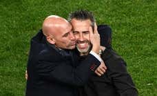 El abrazo de Luis Rubiales a Jorge Vilda: “Lo que hemos tenido que aguantar ha sido mucho”