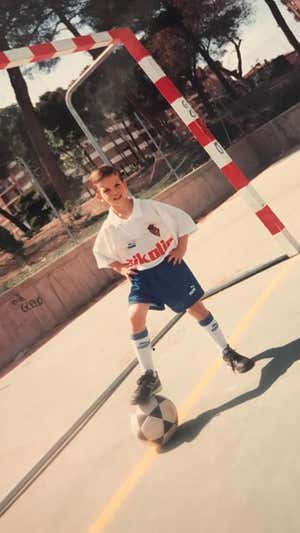 Laguardia, cuando soñaba con jugar en el Zaragoza. Cedida