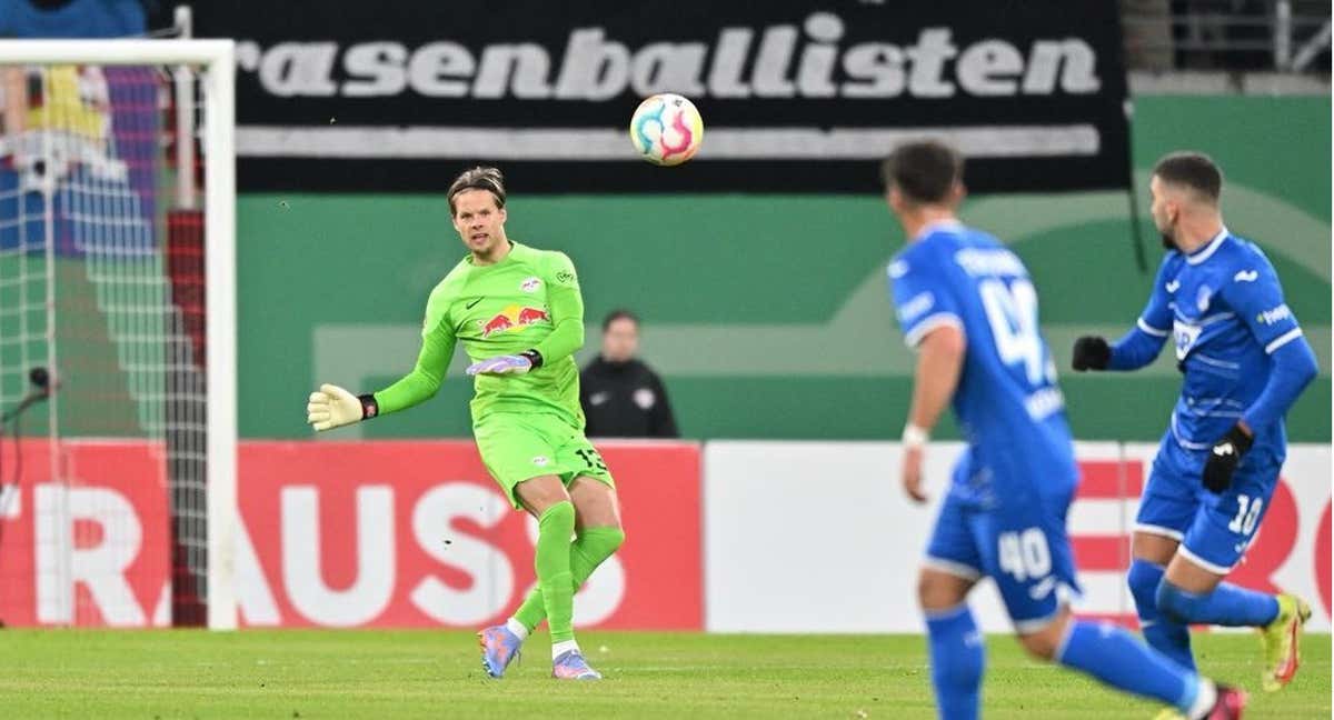 Ørjan Nyland, en un partido con el RB Leipzig. /@ØrjanNyland1