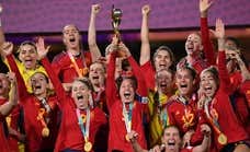 España rompe el cielo para ser campeonas del mundo