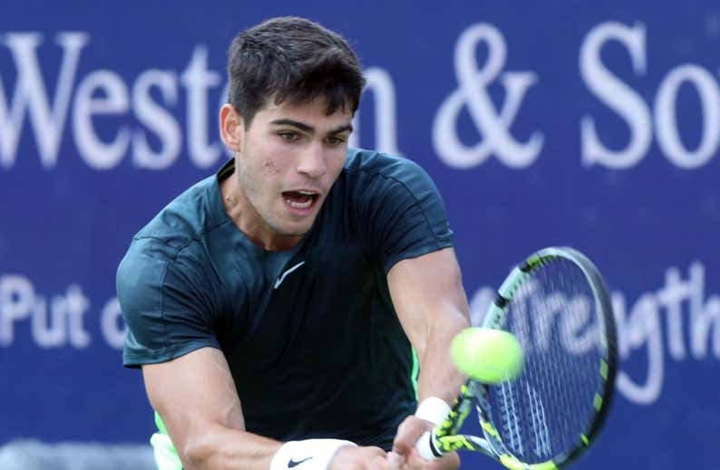 ¡Apoteósico! Djokovic se lleva el partido del año ante Alcaraz
