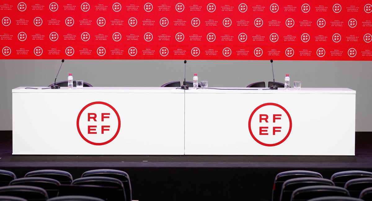 Imagen de la sala de prensa de la federación española de fútbol/Getty