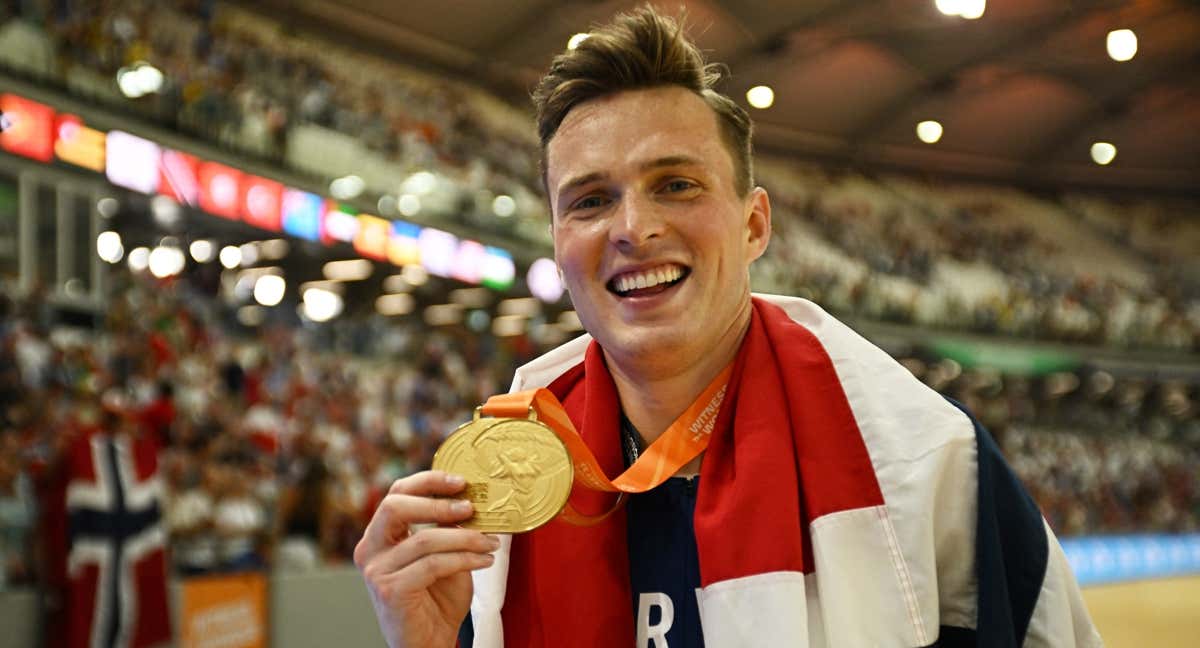 Karsten Warholm venció la final de 400 metros vallas en Budapest.