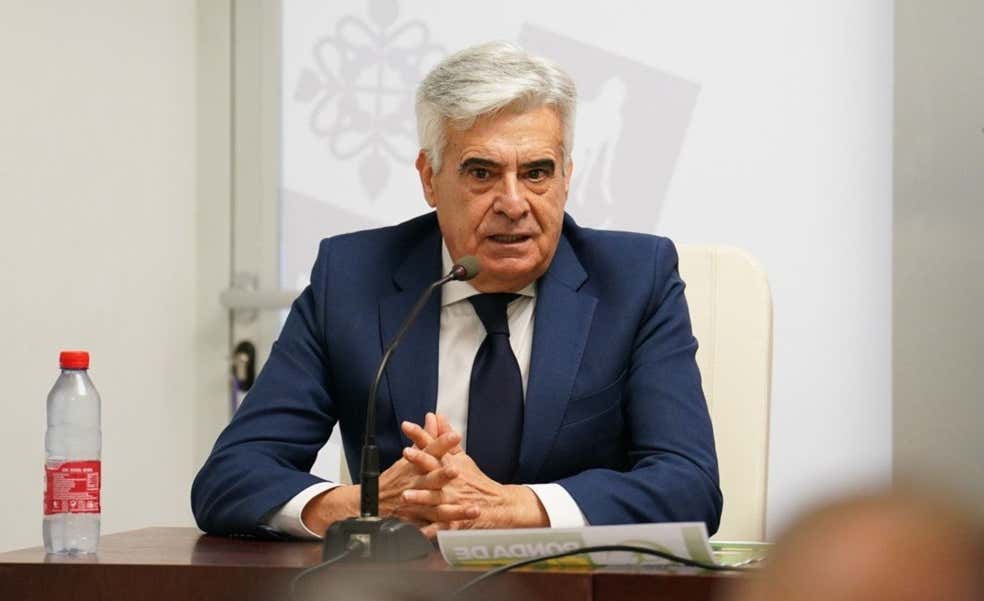 Pedro Rocha, un exjugador de fútbol sala que fue delfín de Villar y ahora ejercerá de testaferro de Rubiales
