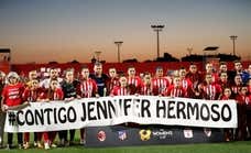 Jenni Hermoso asiste al Atleti - Milan y todos se vuelcan con ella: gritos, pancartas, una dedicatoria...