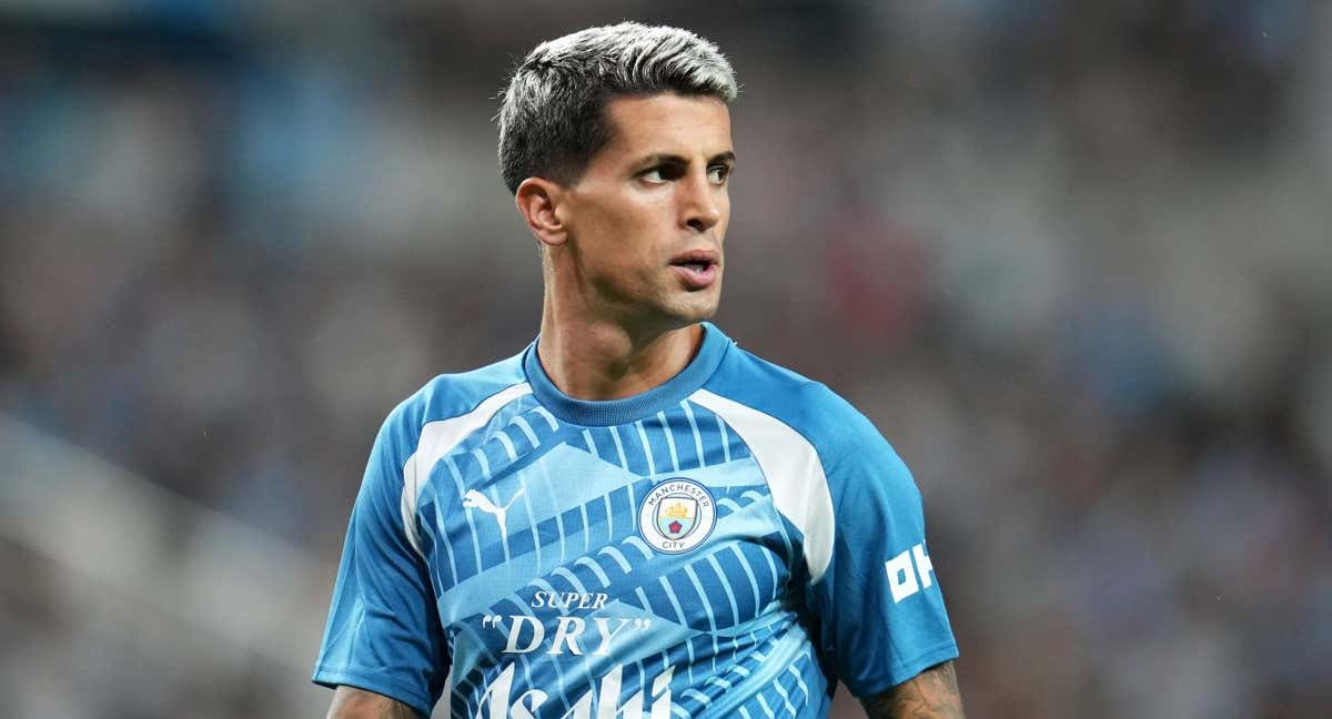 Joao Cancelo en un amistoso de pretemporada con el City. /Agencias