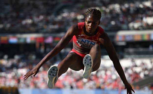 Tessy Ebosele, durante la final de salto de longitud del Mundial de Budapest. REUTERS