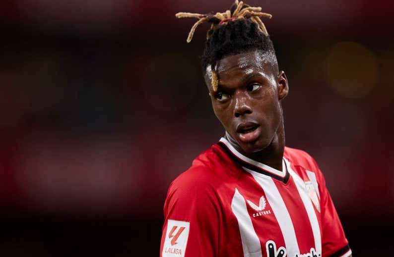 Nico tranquiliza a la afición con su renovación: «Va todo muy bien»