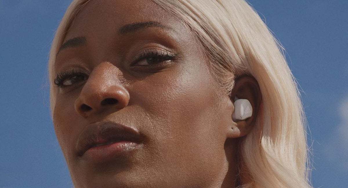 Shaunae Miller-Uibo ha vuelto a competir tres meses después de ser madre.
