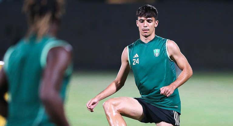 Gabri Veiga, en el entrenamiento previo al partido contra el Al-Fateh.