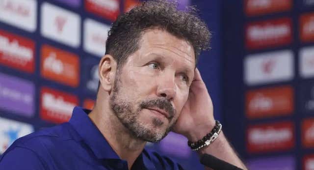 Simeone y la inminente salida de Carrasco: «Nos juntaremos en Riad para tomar un café porque lo quiero»