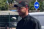 Sergio Ramos ya está en Sevilla: “Era una deuda con mi padre, mi abuelo, el sevillismo y con Puerta”