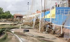 Los destrozos de la DANA, desde un campo de fútbol: «Cuando vimos el agua por encima del larguero...»