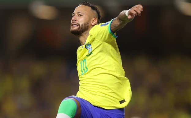 Neymar celebra uno de sus goles.  CBF