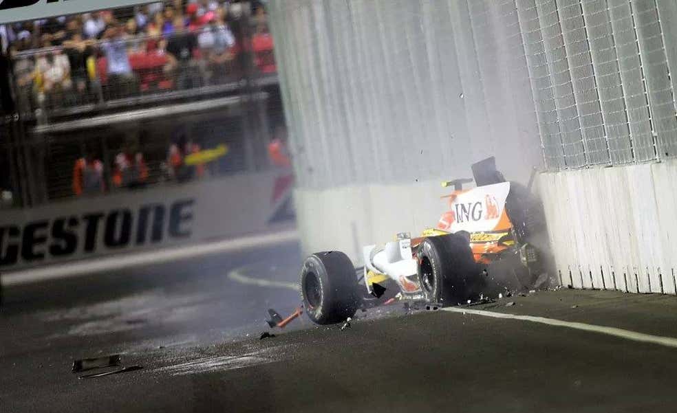 Quince años del 'Crashgate' que aún resuena en la Fórmula 1 con Alonso como protagonista