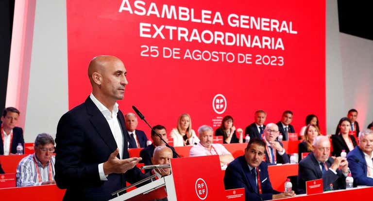 Rubiales, en la Asamblea.