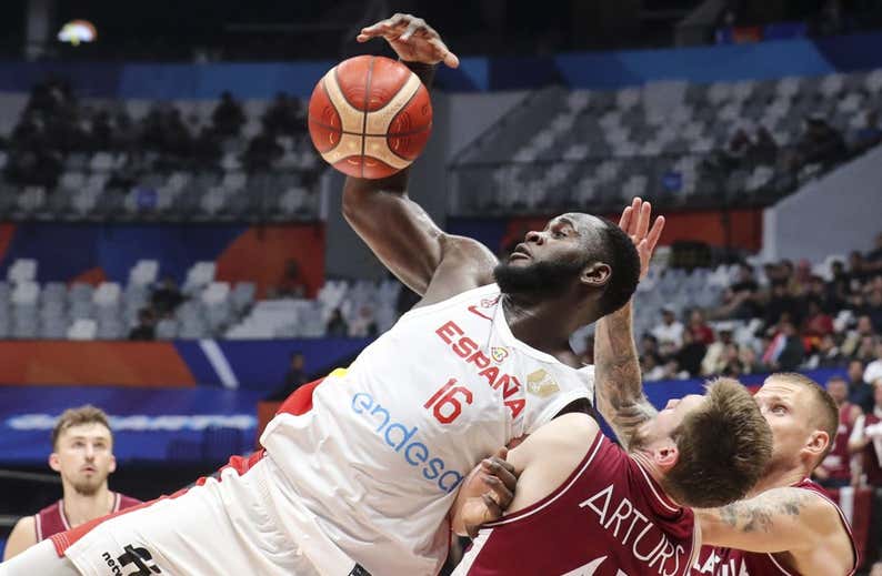 Garuba ya conoce la oferta del Madrid mientras sigue esperando a la NBA