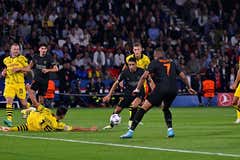 Paso firme del PSG ante el Dortmund