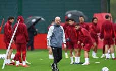 El Manchester United es un caos antes de debutar en Champions