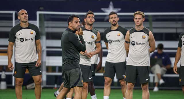 Las clases particulares de Xavi: del superdotado Gündogan al último repaso de Lewandowski
