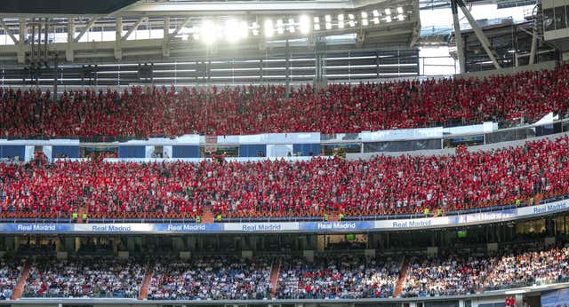 «So wie einst Real Madrid»: la historia tras el cántico viral de los fans del Union Berlín
