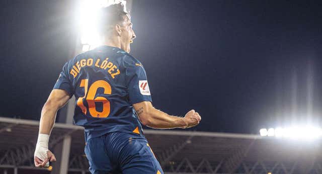 Los ‘nanos’ de Baraja chocan con Sergio Arribas