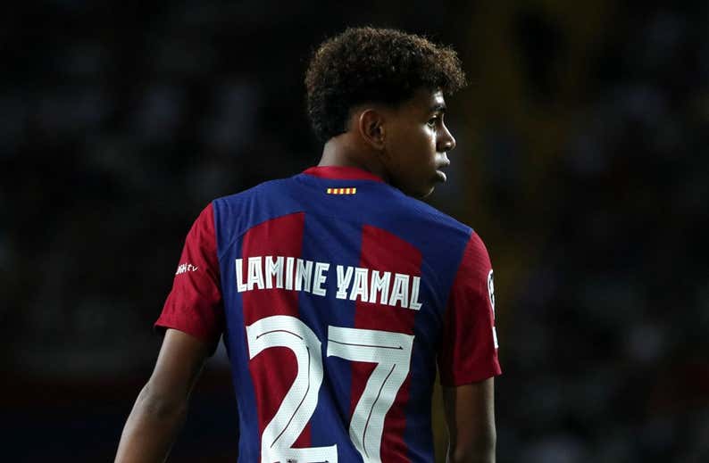El Barça no cambia sus planes con Lamine