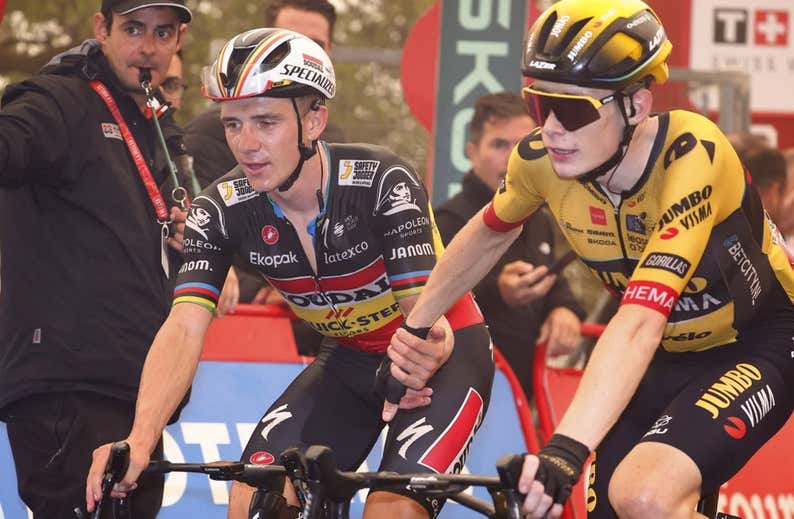 Otro granito de arena que alimenta la fusión que pondría patas arriba el ciclismo mundial