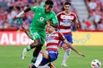 Ni el volcán Assane Diao alegra la vida al Betis ante el irreverente Bryan