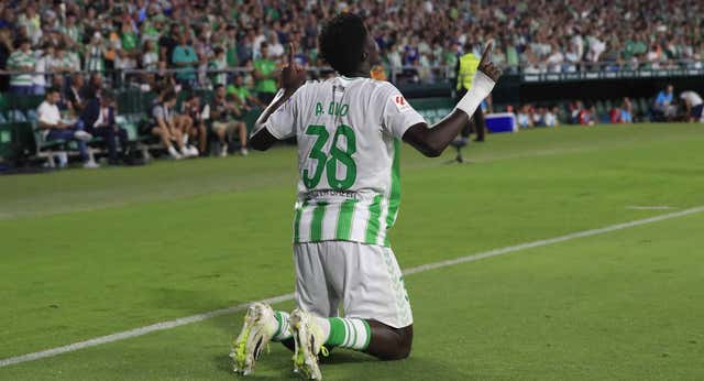 «¿Pero cómo ese va a ser cadete?»: así es Assane Diao, la perla que «tiraba a todo dios» y ya enamora al Betis
