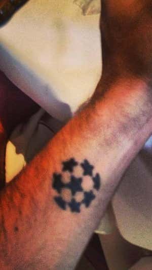 El tatuaje que se hizo Gio Simeone con 14 años.  INSTAGRAM