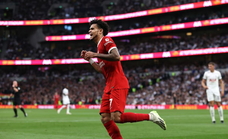 La Premier revela la conversación de los árbitros del VAR en el error del gol del Liverpool