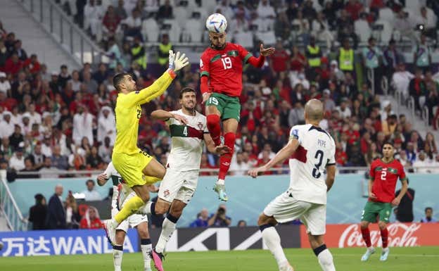 Marruecos y Portugal disputan los cuartos de final del Catar 2022.  EFE