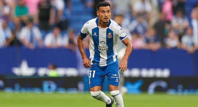 Omar El Hilali detiene el Cartagena – Espanyol tras denunciar insultos racistas