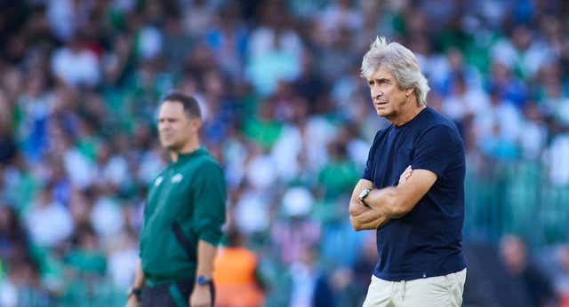 Pellegrini se rinde a Isco y le pone filosofía a las bajas en la zaga