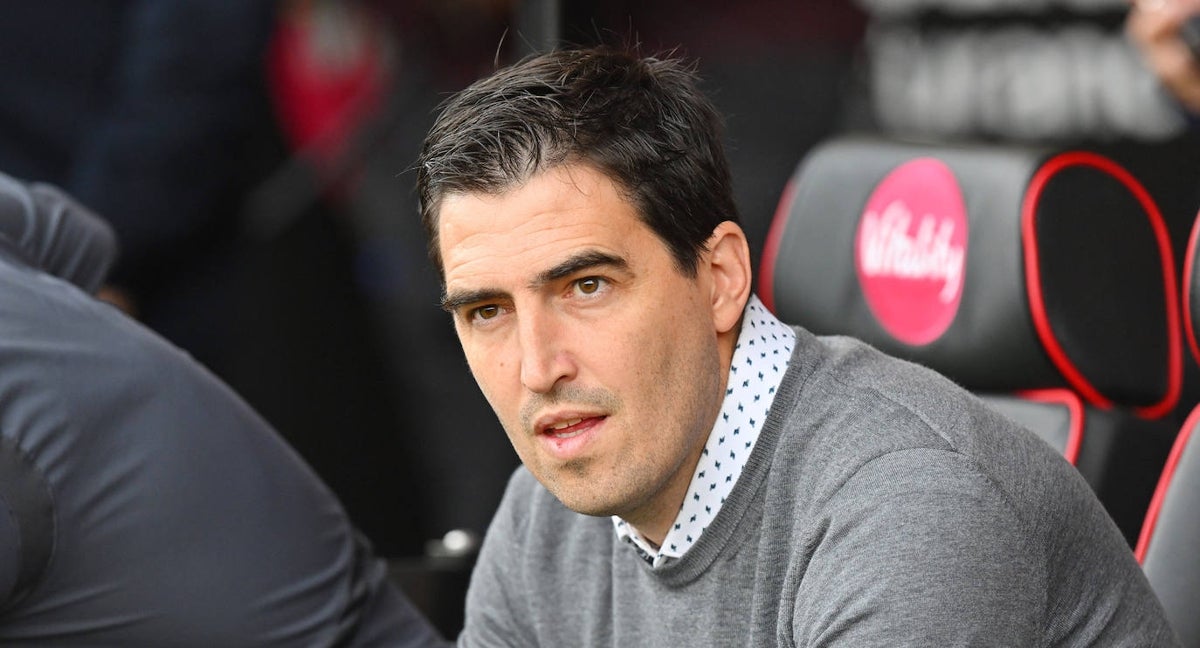 Andoni Iraola, durante un partido de la Premier League.