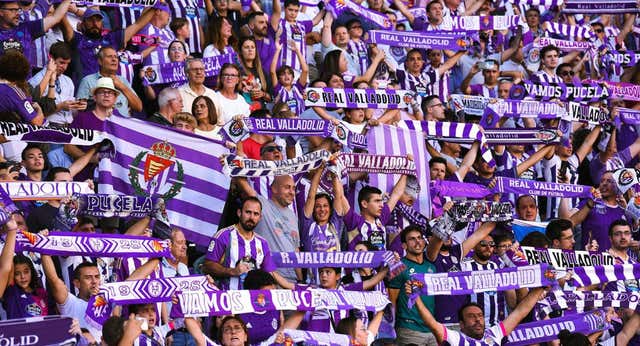 Lío en Valladolid por un cántico contra los brasileños: «Me da vergüenza ajena»
