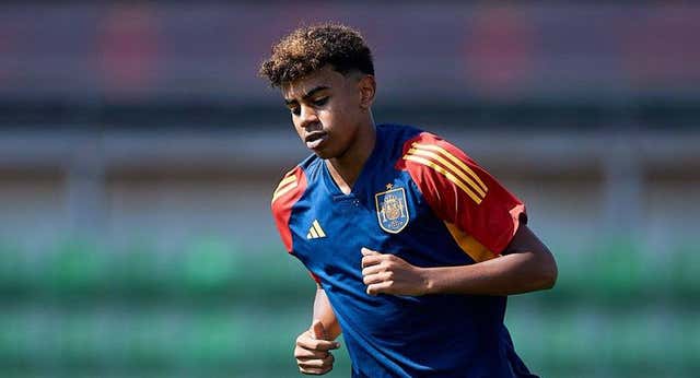 Lamine Yamal abandona la concentración de la Selección