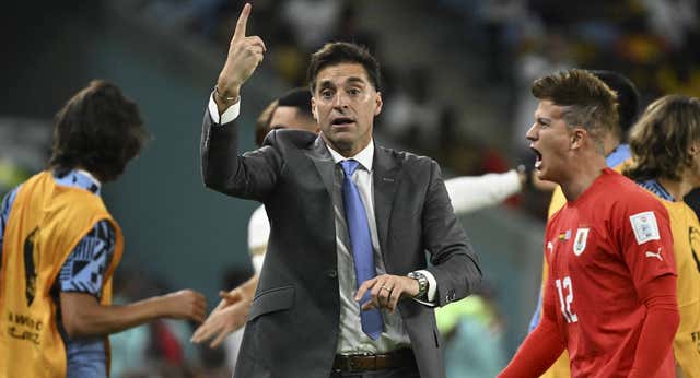 El Sevilla hace oficial el fichaje de Diego Alonso hasta final de temporada