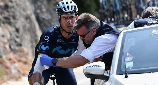 Movistar anuncia 12 renovaciones de golpe sin Imanol Erviti: “Es el mejor compañero que he tenido”