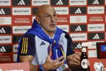 De la Fuente 'cuenta' con Brahim y mima a Lamine