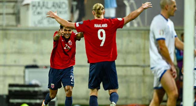 Haaland acaba con la sequía y se convierte en el segundo máximo goleador de Noruega