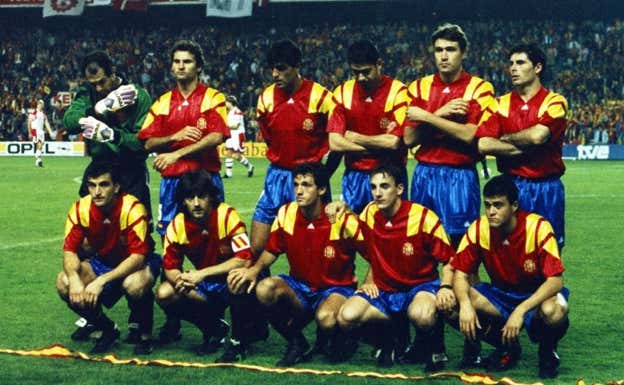 De izquierda a derecha, arriba: Zubizarreta, Giner, Nadal, Hierro, Salinas y Alkorta; abajo: Camarasa, Bakero, Goicochea, Ferrer y Luis Enrique. EFE