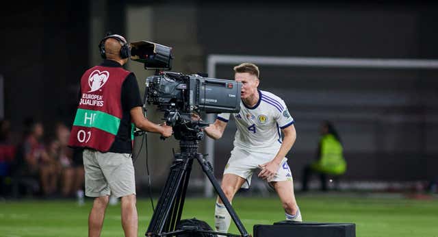 Escocia pide explicaciones a la UEFA por el gol anulado a McTominay